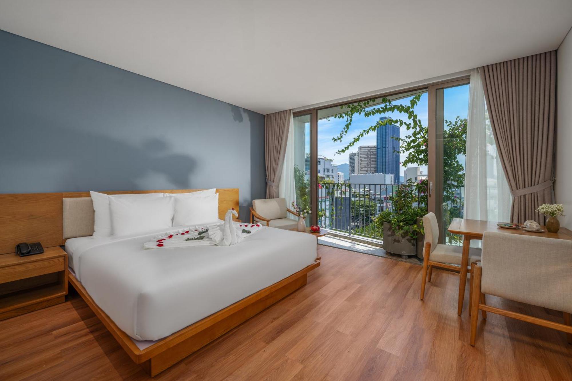 Aparthotel Vernal &