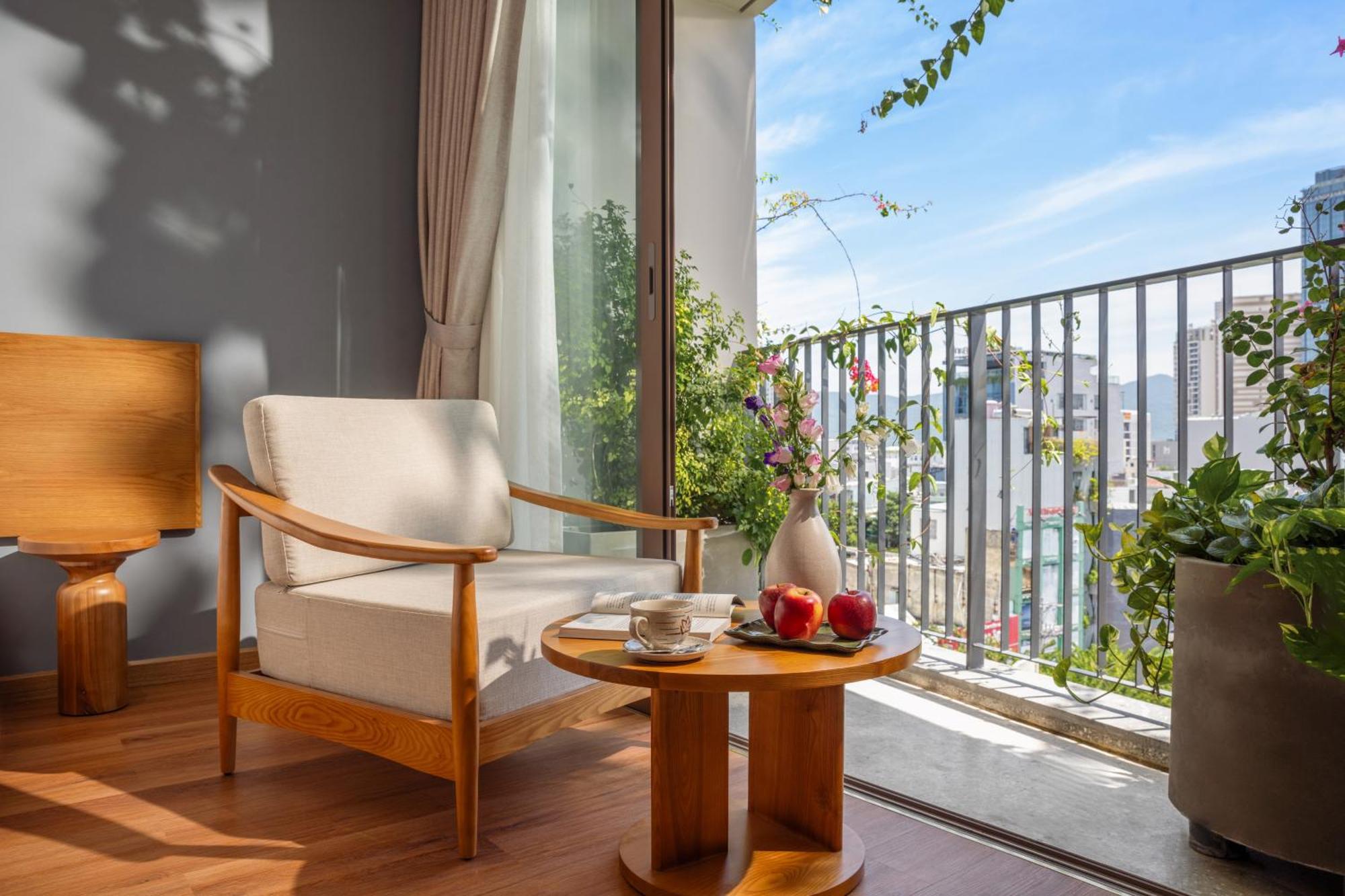 Vernal & Aparthotel Da Nang
