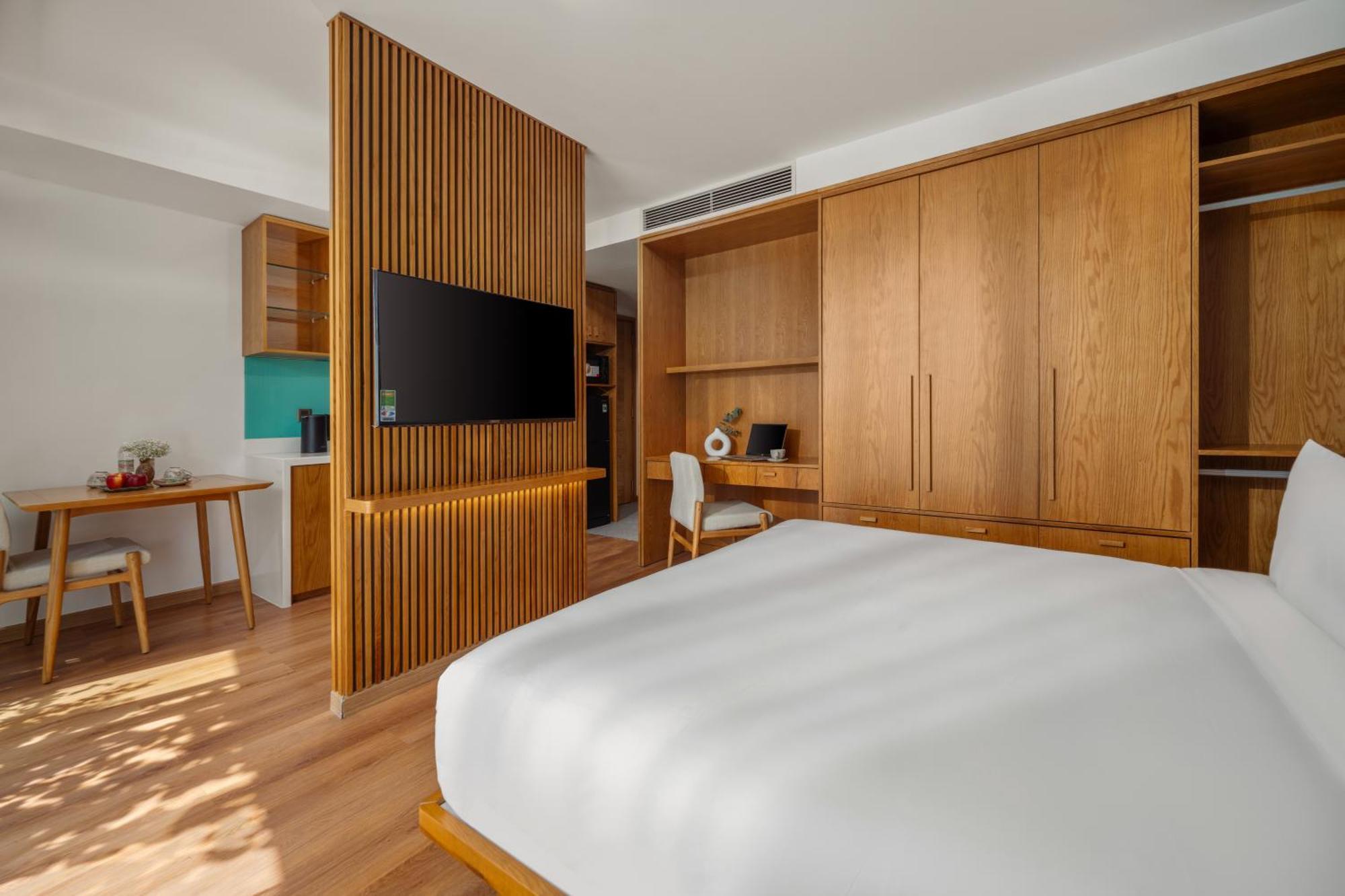 Vernal & Aparthotel Da Nang