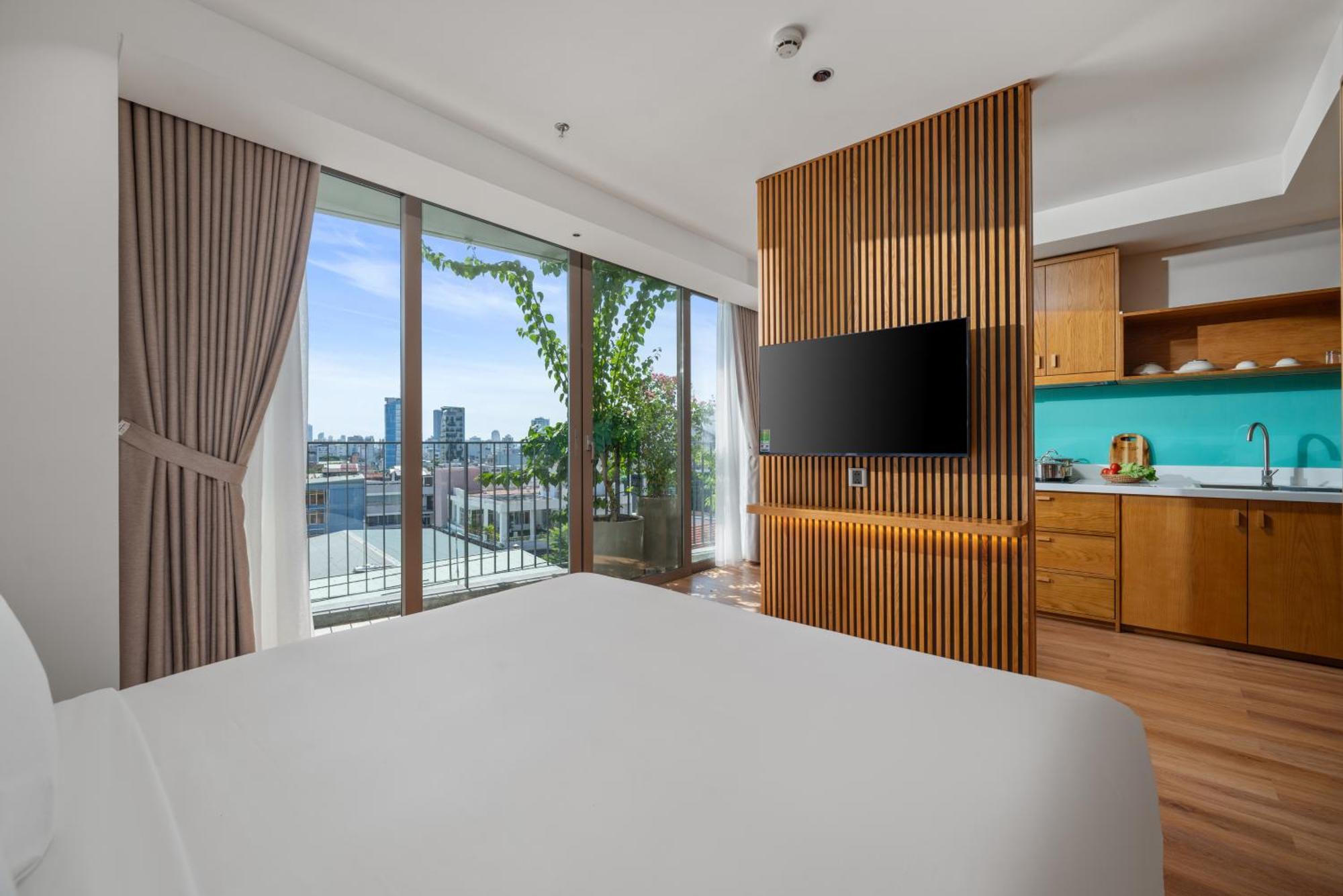 Vernal & Aparthotel Da Nang