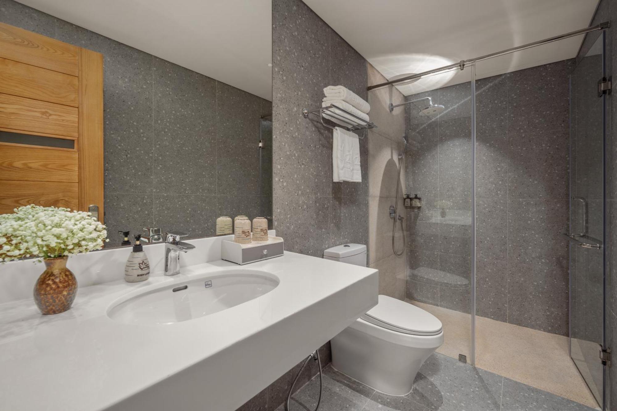 Aparthotel Vernal & Da Nang